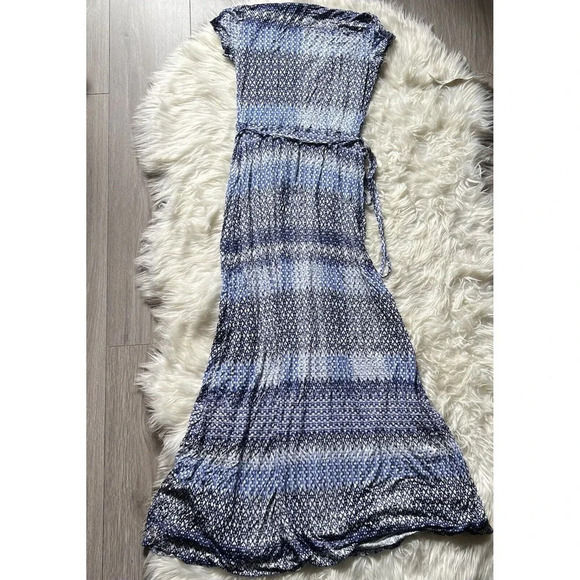 Three 3 Dot Surplice Wrap Maxi Dress Anthropologie Navy White Batik Pattern XS - Picture 7 of 7